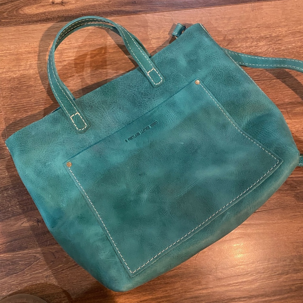 Portland Leather Goods Medium Crossbody!